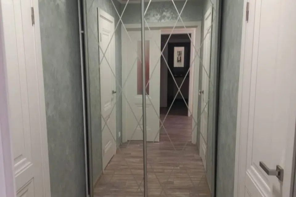 Продаётся 3-комнатная квартира, 63 м²