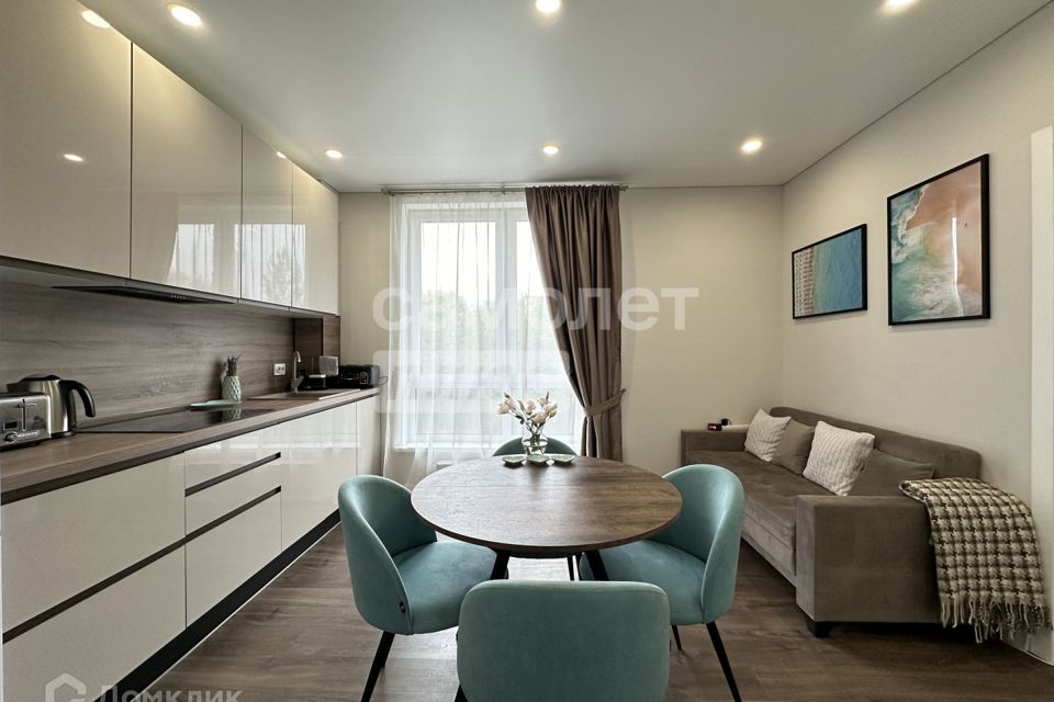 Продаётся 2-комнатная квартира, 42.5 м²