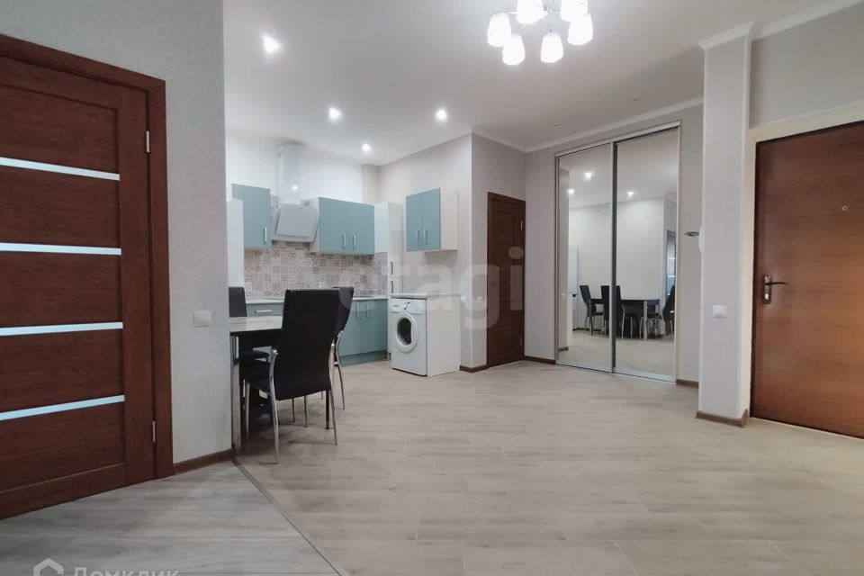 Продаётся 1-комнатная квартира, 43.7 м²