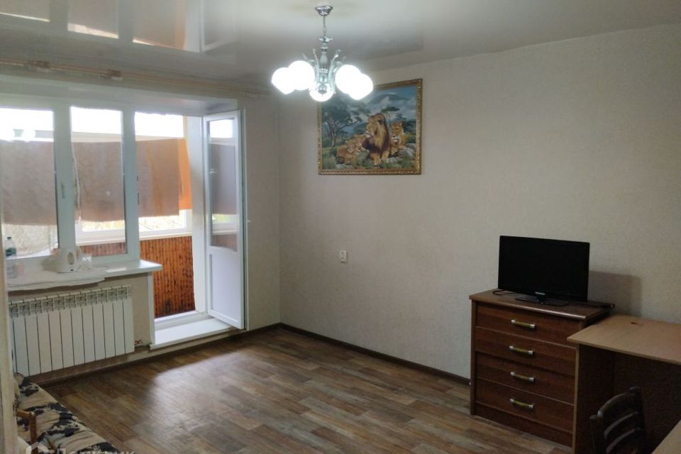 Сдаётся 2-комнатная квартира, 52 м²