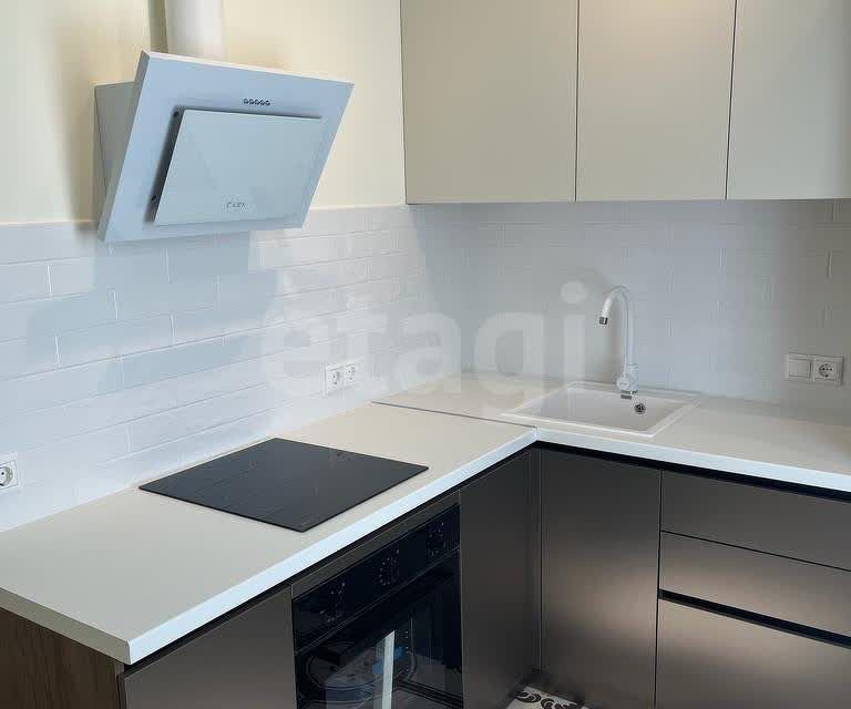 Продаётся 1-комнатная квартира, 30.8 м²