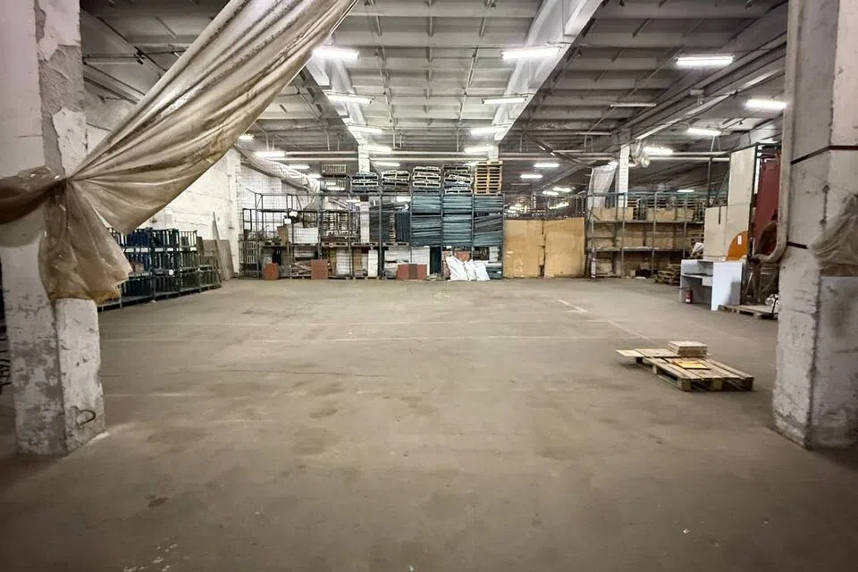 Сдаётся склад, 910 м²