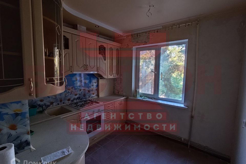 Продаётся 4-комнатная квартира, 84 м²