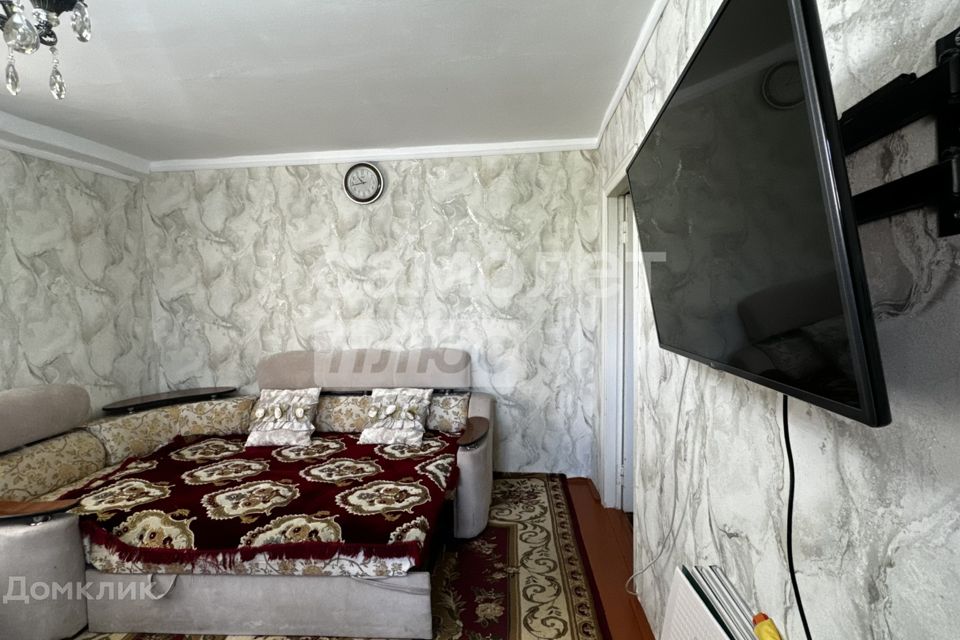 Продаётся 1-комнатная квартира, 42 м²