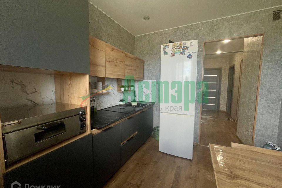 Продаётся 3-комнатная квартира, 65 м²