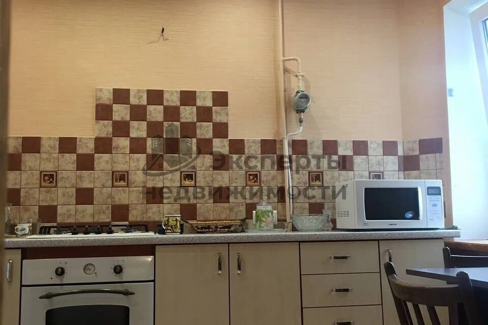 Продаётся 3-комнатная квартира, 77 м²