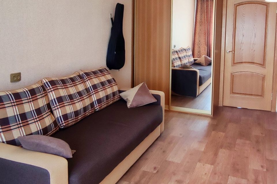 Продаётся 3-комнатная квартира, 58 м²