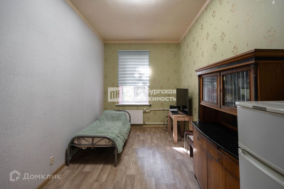 Продаётся комната в 4-комн. квартире, 17.7 м²