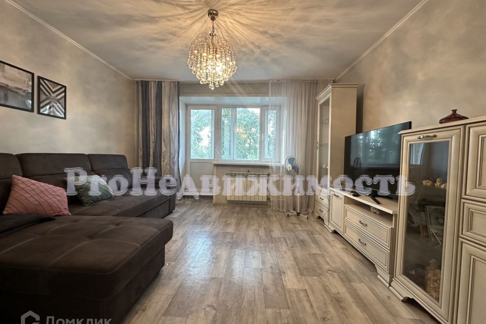 Продаётся 3-комнатная квартира, 60.7 м²