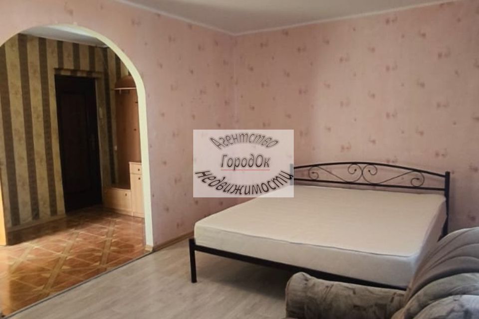 Продаётся 1-комнатная квартира, 35.6 м²