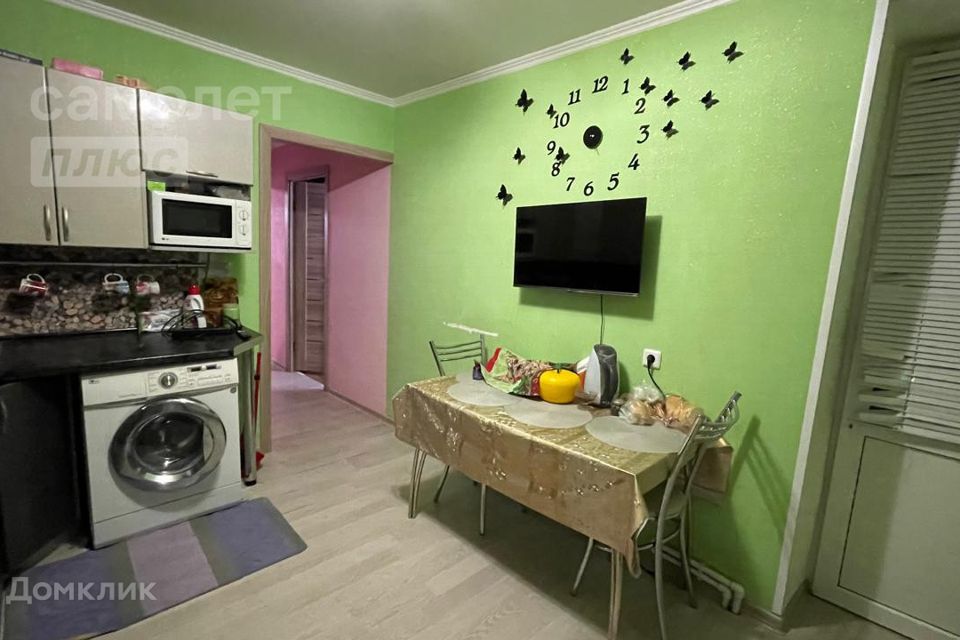 Продаётся 3-комнатная квартира, 62.7 м²