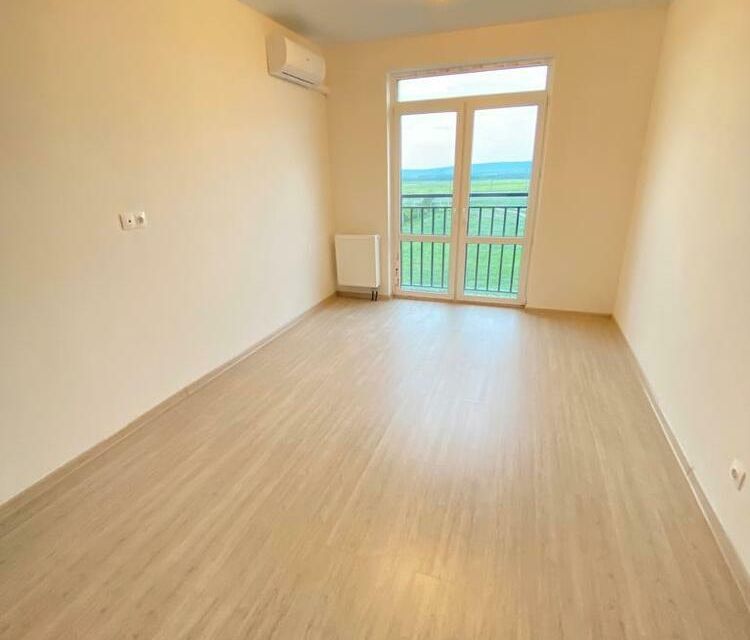 Продаётся 2-комнатная квартира, 67 м²