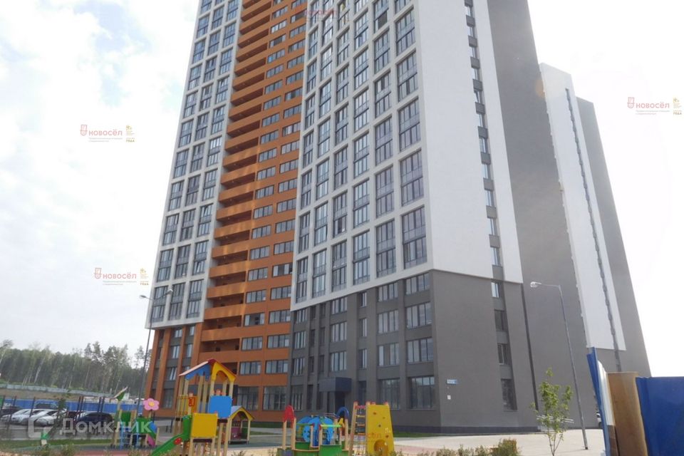 Продаётся 1-комнатная квартира, 43 м²
