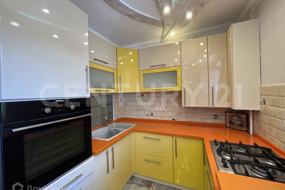 Продаётся 3-комнатная квартира, 67.1 м²