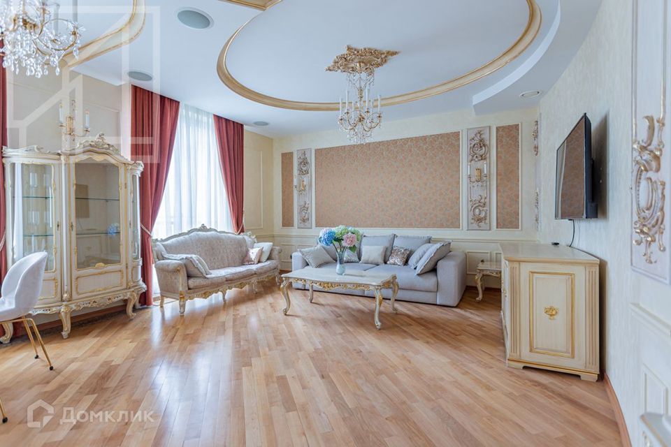 Сдаётся 3-комнатная квартира, 124 м²