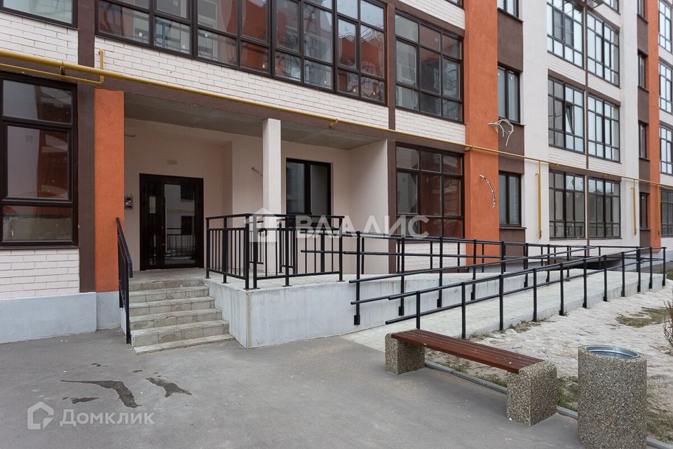 Продаётся 1-комнатная квартира, 40.35 м²