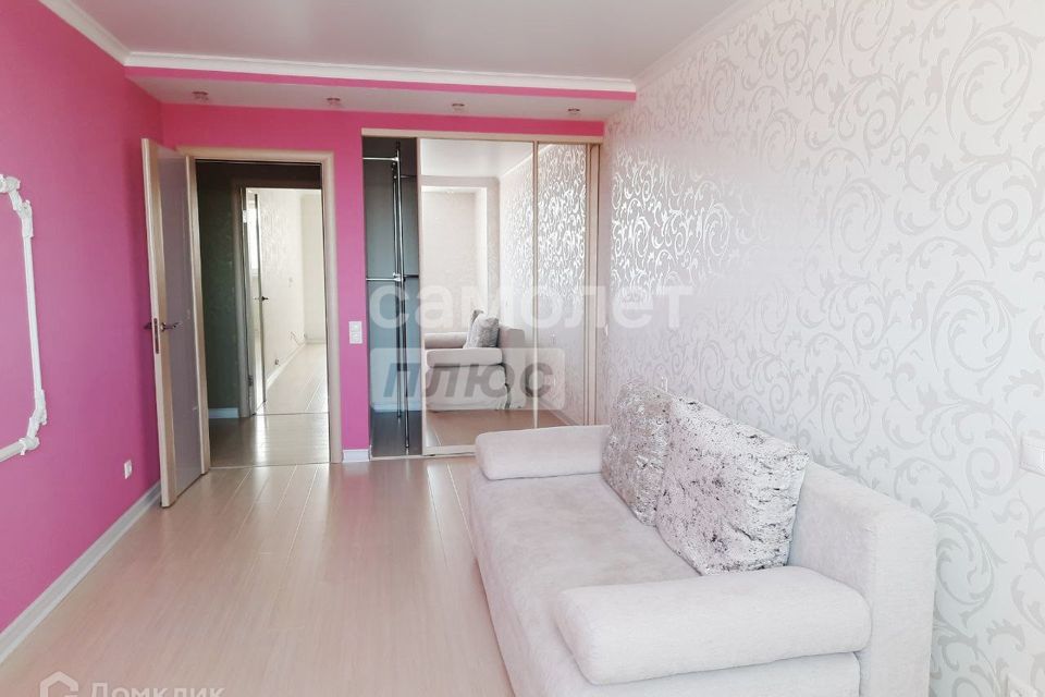 Продаётся 3-комнатная квартира, 93.6 м²