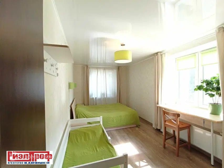 Продаётся 2-комнатная квартира, 57.3 м²