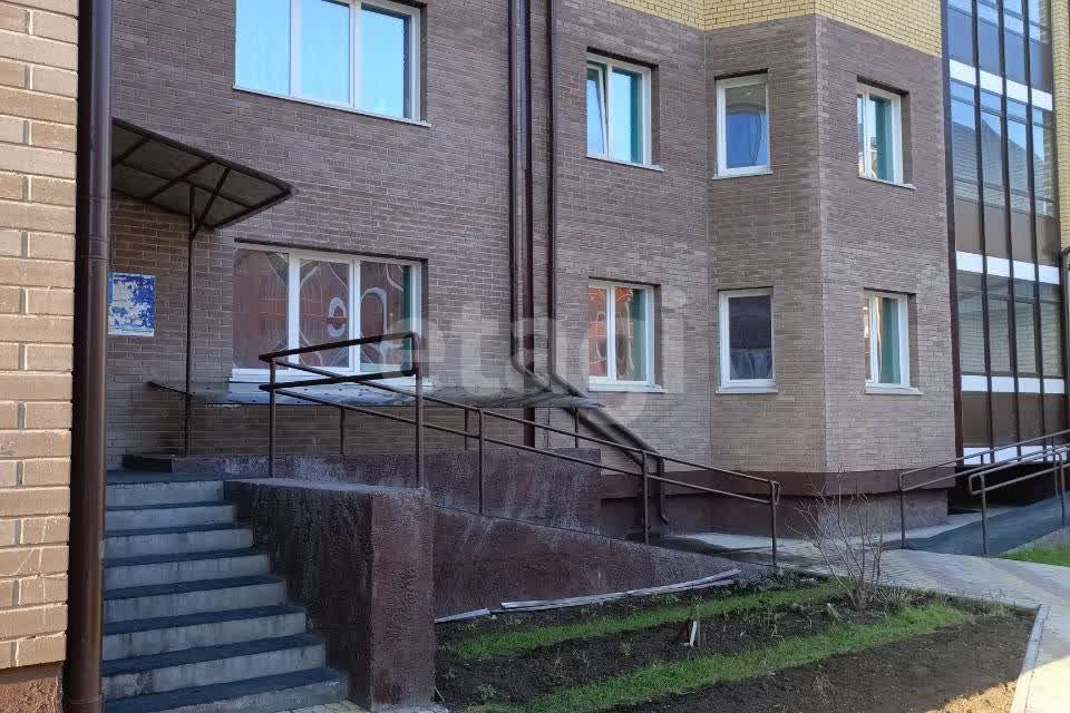 Продаётся 1-комнатная квартира, 44.8 м²