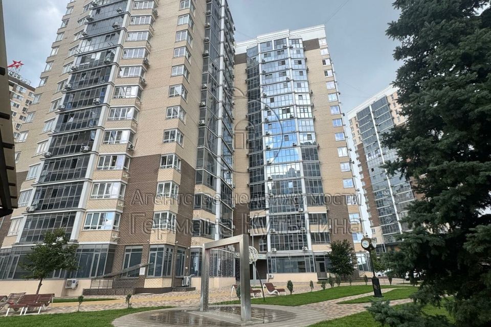 Продаётся 1-комнатная квартира, 44.7 м²