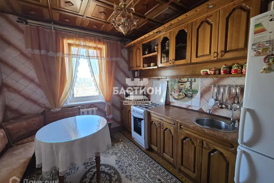 Продаётся 4-комнатная квартира, 79.7 м²