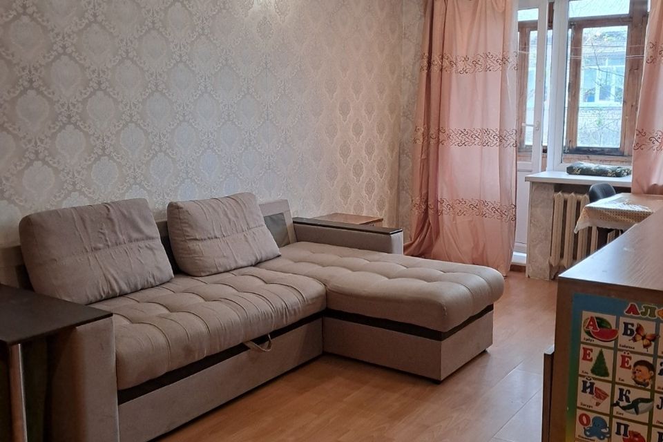 Сдаётся 1-комнатная квартира, 32 м²