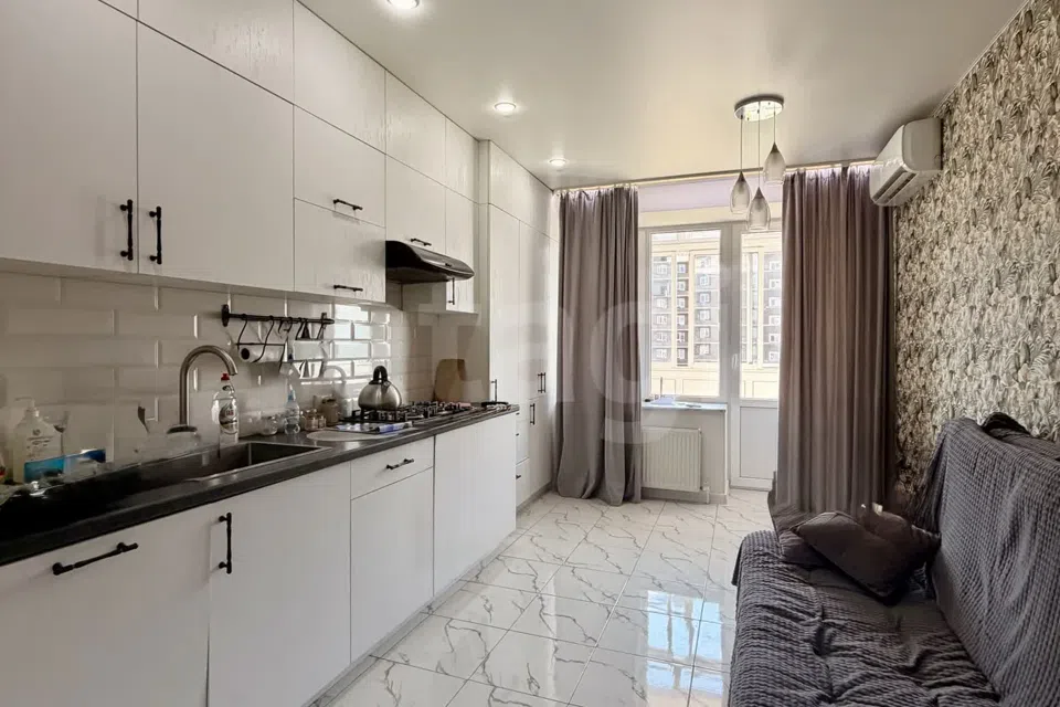 Продаётся 1-комнатная квартира, 44.7 м²