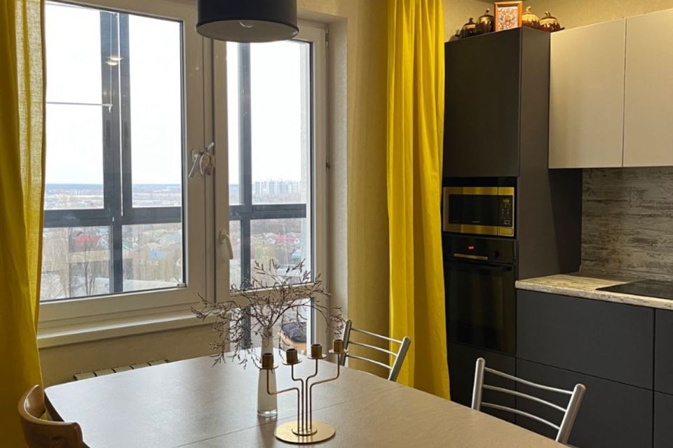 Сдаётся 2-комнатная квартира, 62 м²