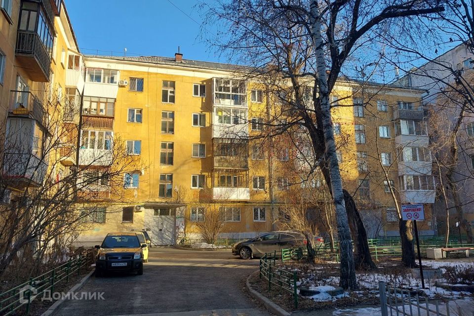 Продаётся 2-комнатная квартира, 42.7 м²