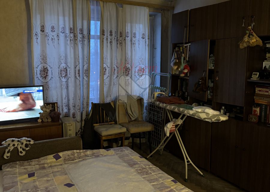 Продаётся 2-комнатная квартира, 43.8 м²