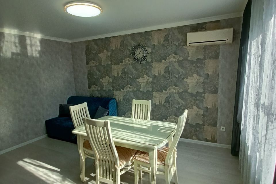 Продаётся 3-комнатная квартира, 63 м²
