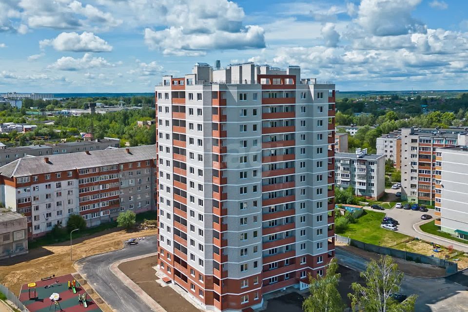 Продаётся 2-комнатная квартира, 65.5 м²
