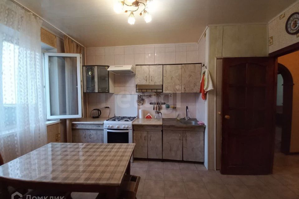 Сдаётся 4-комнатная квартира, 94.9 м²