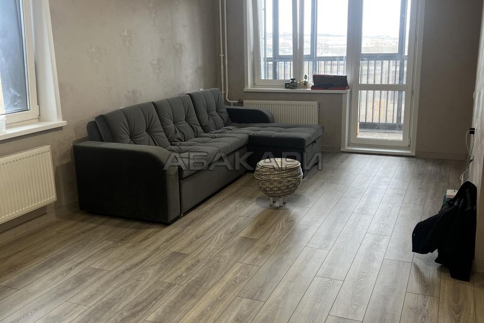 Сдаётся 2-комнатная квартира, 60 м²