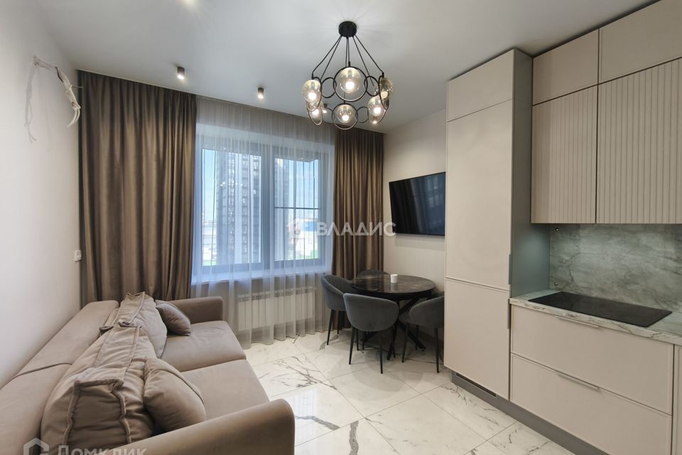 Продаётся 1-комнатная квартира, 35.8 м²