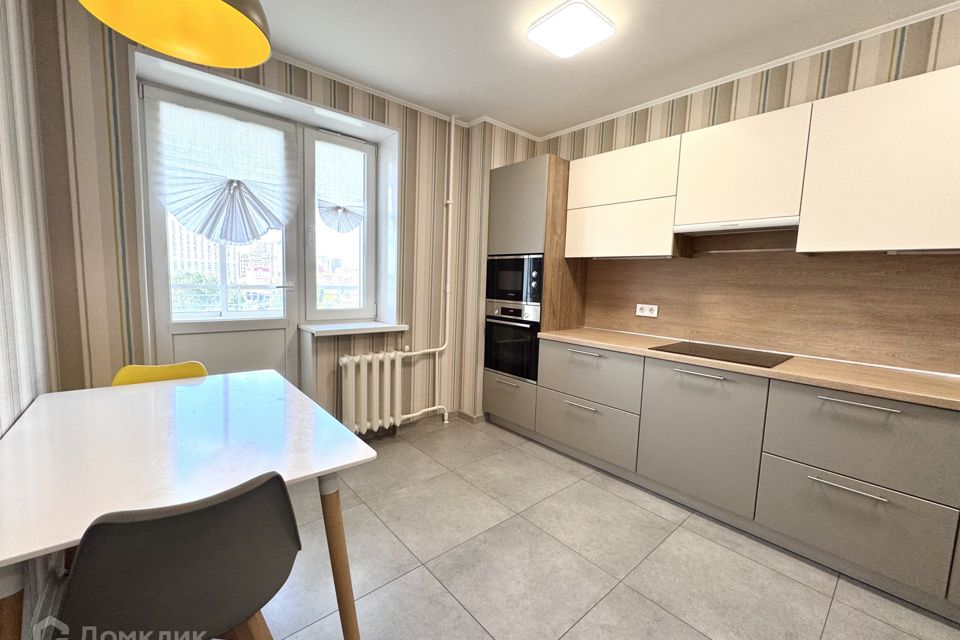 Продаётся 2-комнатная квартира, 55.5 м²