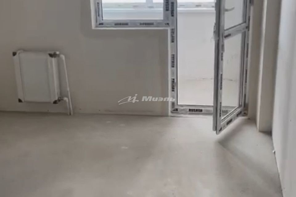 Продаётся 1-комнатная квартира, 37.7 м²