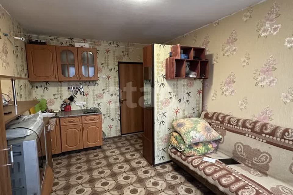 Продаётся комната в 1-комн. квартире, 13 м²