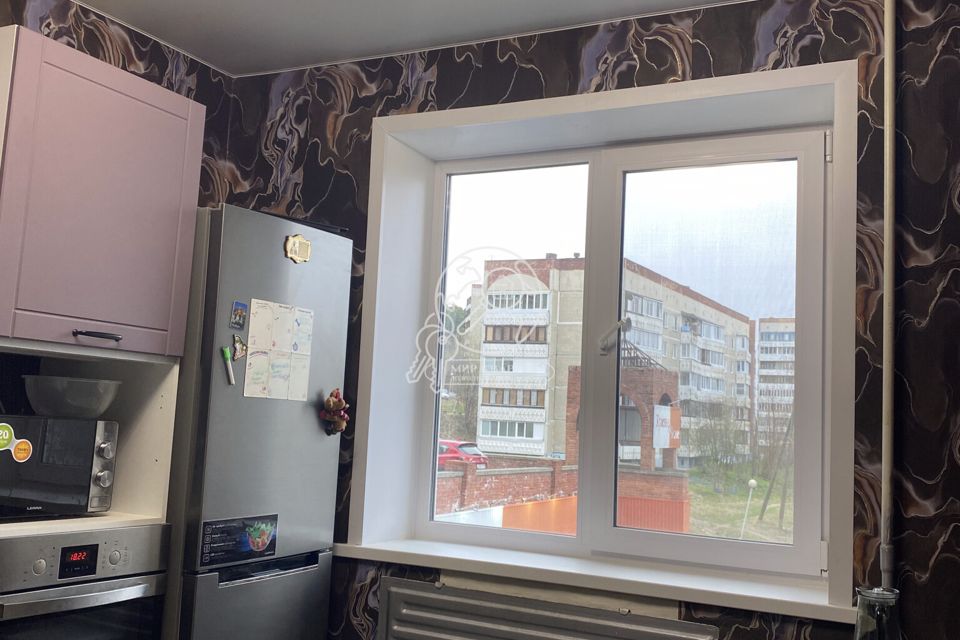 Продаётся 3-комнатная квартира, 62.7 м²
