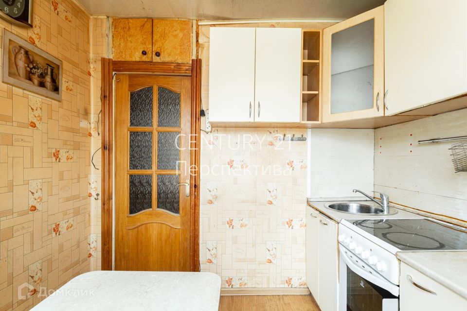 Продаётся 3-комнатная квартира, 49.4 м²