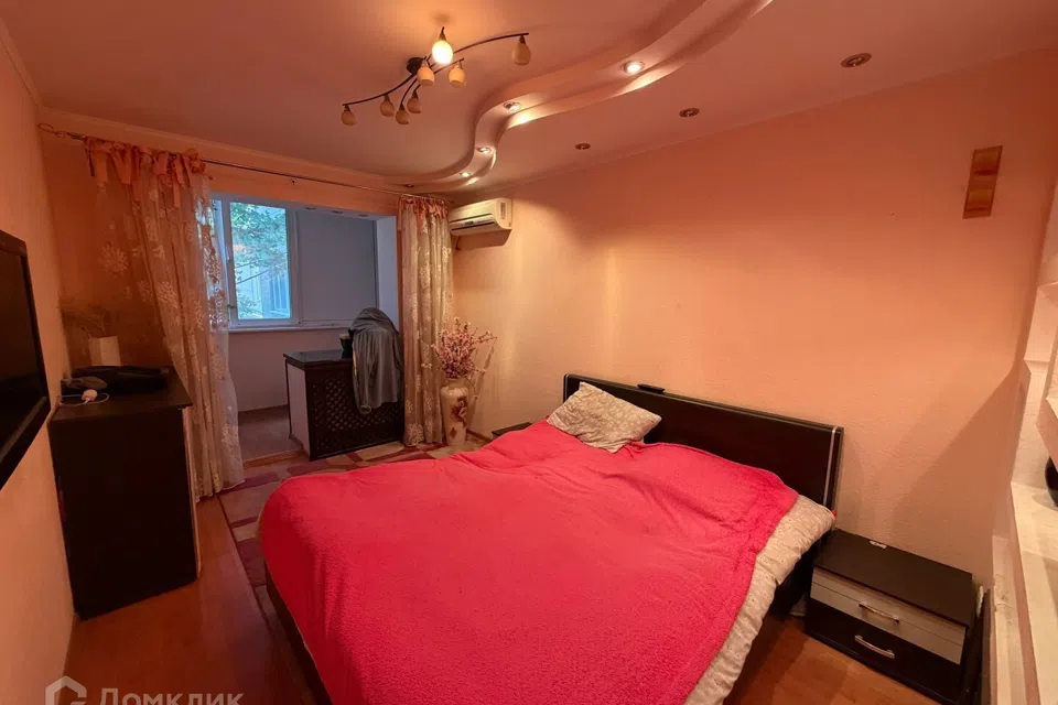 Продаётся 3-комнатная квартира, 74.8 м²