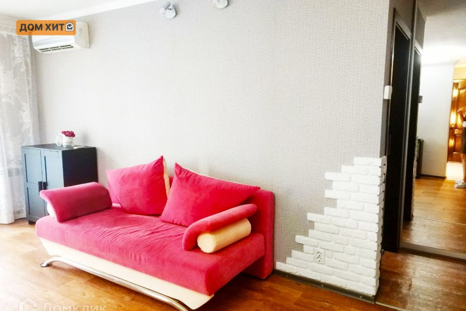 Продаётся 3-комнатная квартира, 57 м²