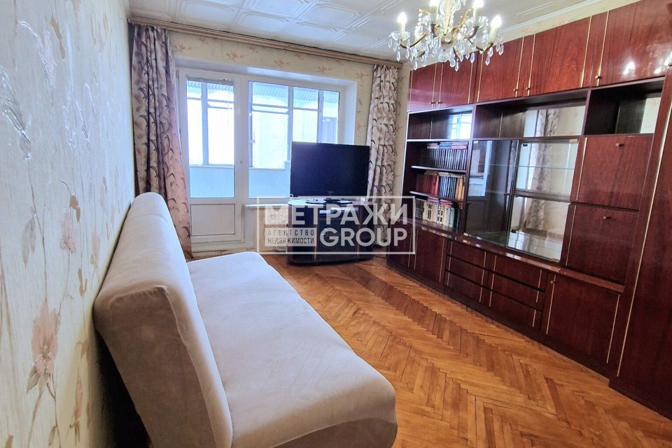 Продаётся 3-комнатная квартира, 58.3 м²