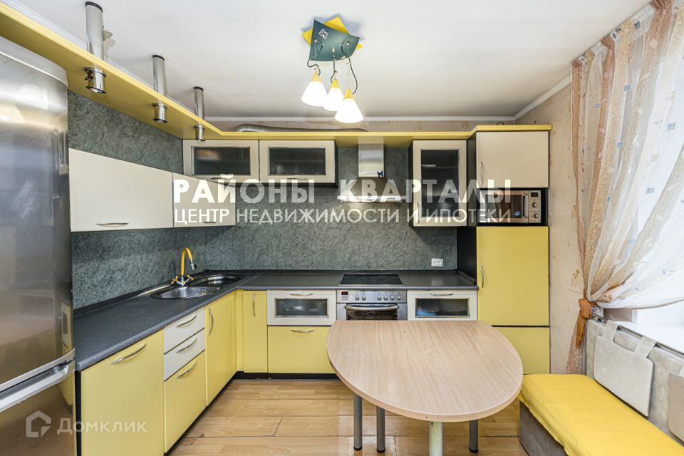 Продаётся 3-комнатная квартира, 79.9 м²