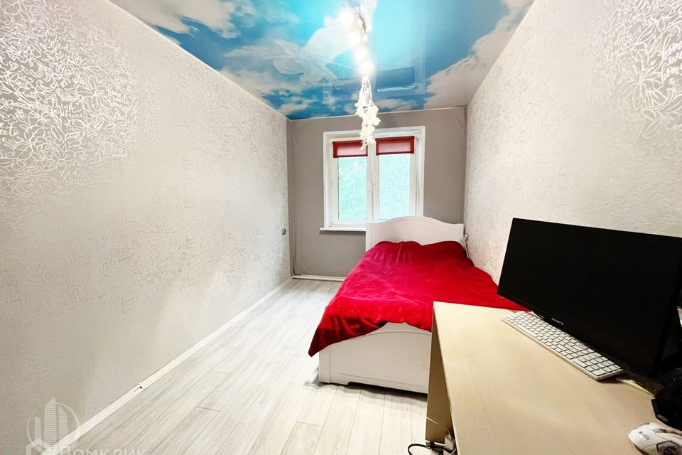 Продаётся 3-комнатная квартира, 57 м²