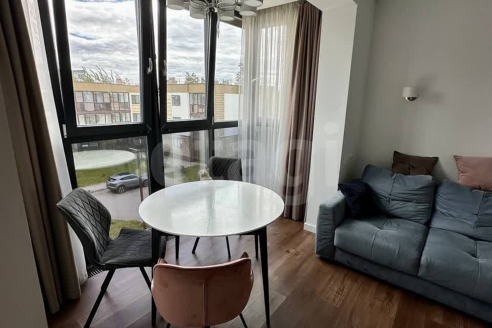 Продаётся 2-комнатная квартира, 73.8 м²