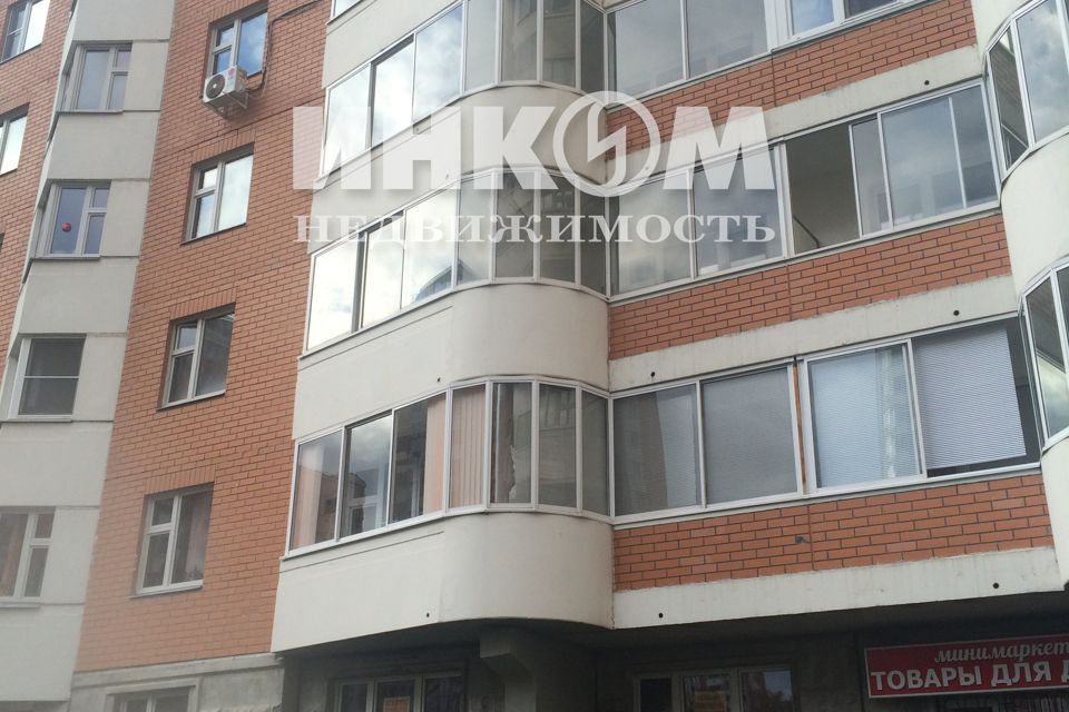 Сдаётся 1-комнатная квартира, 38 м²