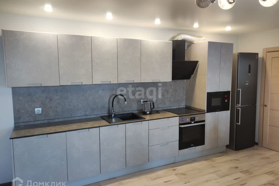 Продаётся 2-комнатная квартира, 58.4 м²