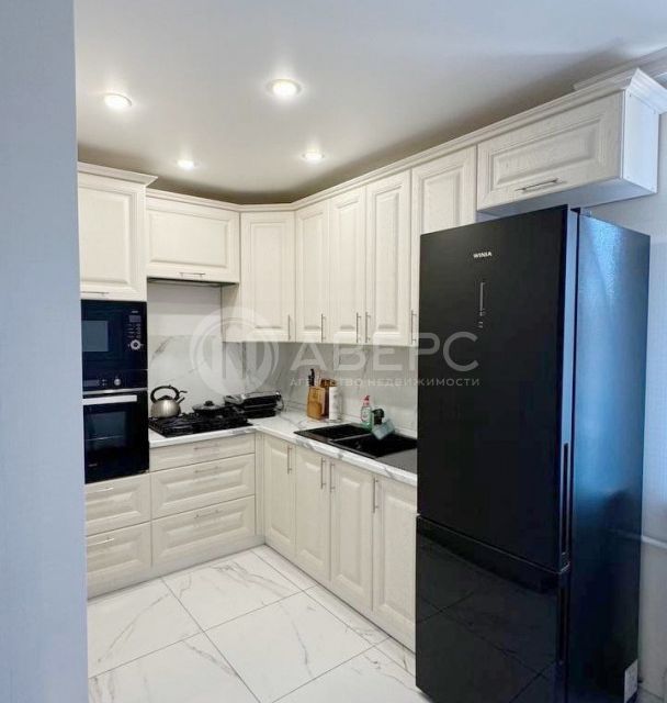 Продаётся 3-комнатная квартира, 61.2 м²