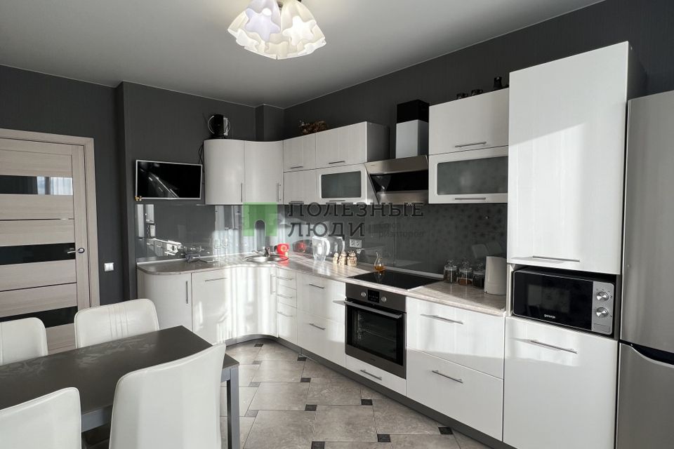 Продаётся 2-комнатная квартира, 64 м²